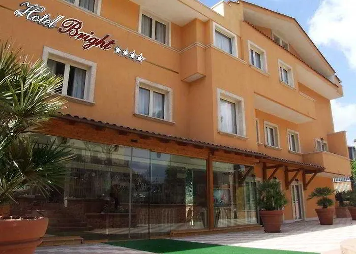 Hotel Bright