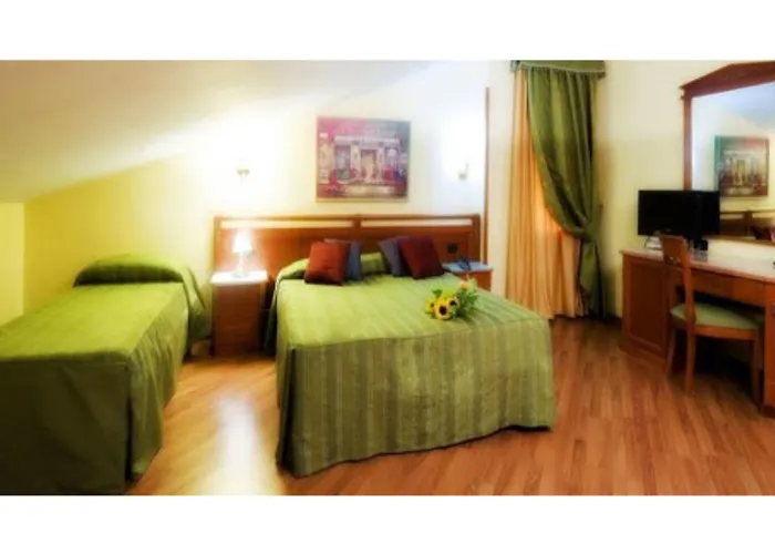Hotel Bright 3*